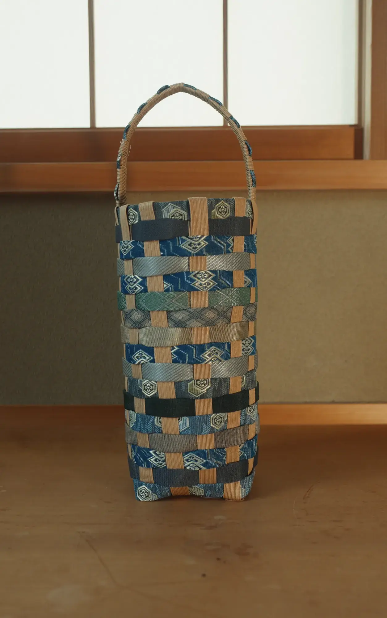 Hanada, photograph 2 of 3