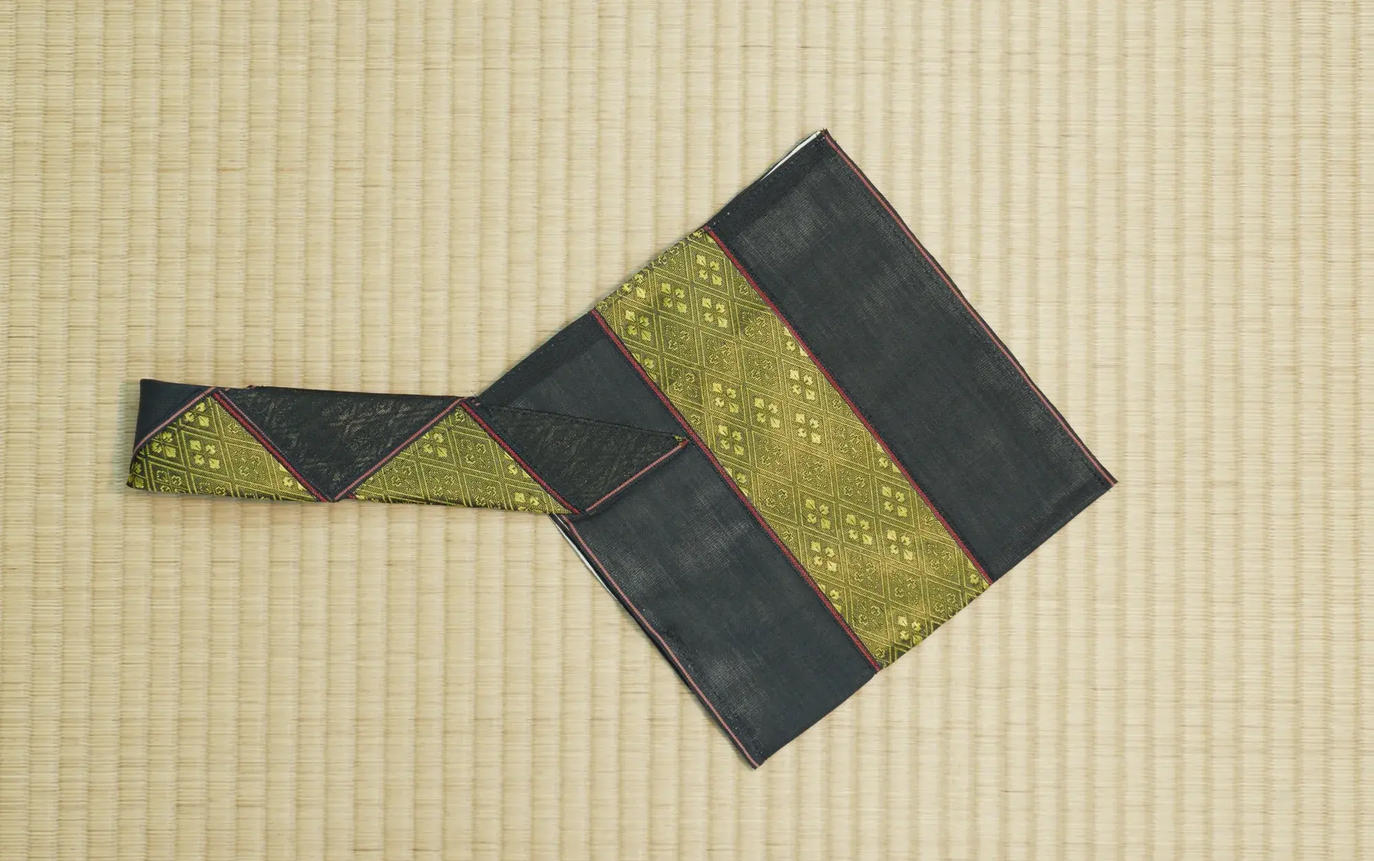 Uguisu, photograph 2 of 2